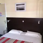 Savoy Hotel 2*