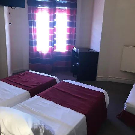 Отель Savoy 2*